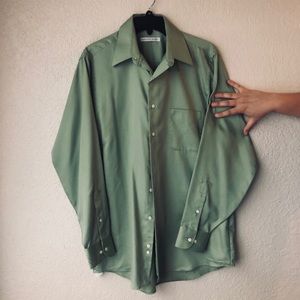 Geoffrey Beene long sleeve green dress shirt
